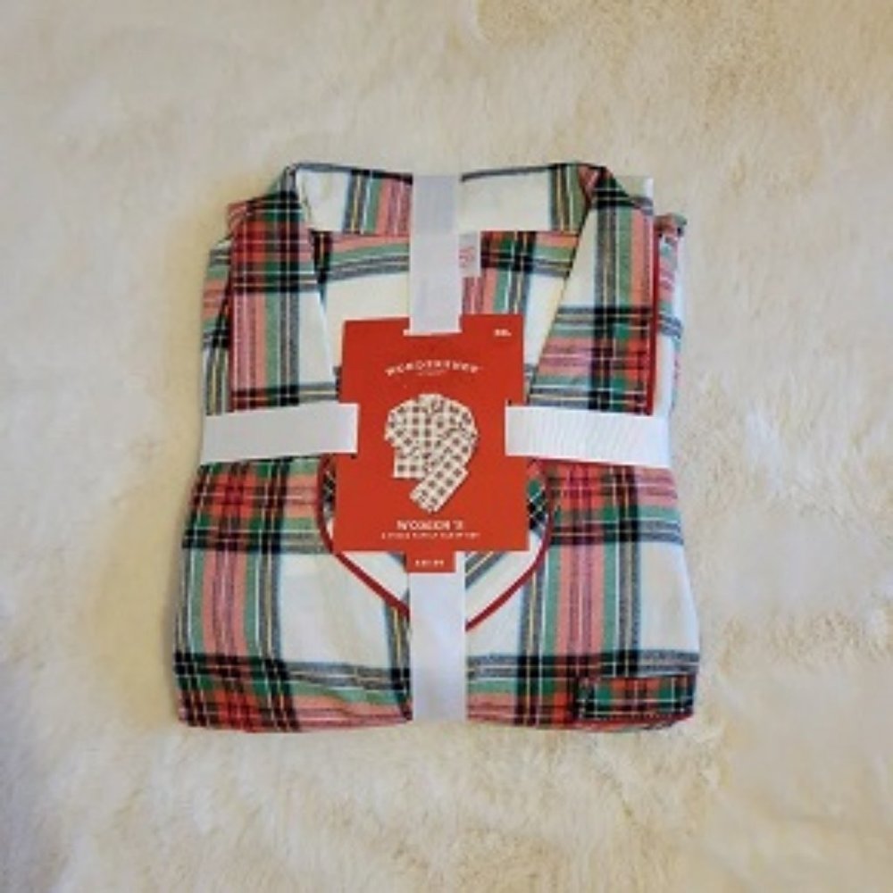 Wonder Shop Red Green White Plaid Pj Set